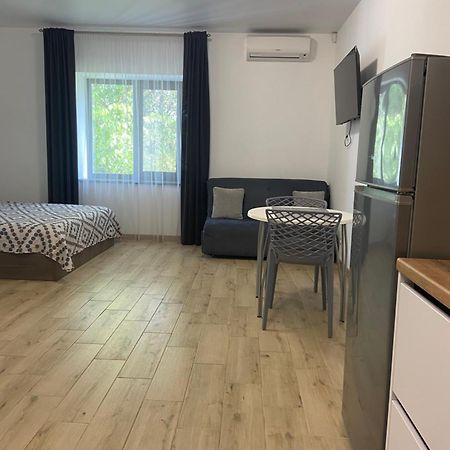 Four Rooms Apartments تشيركاسي المظهر الخارجي الصورة