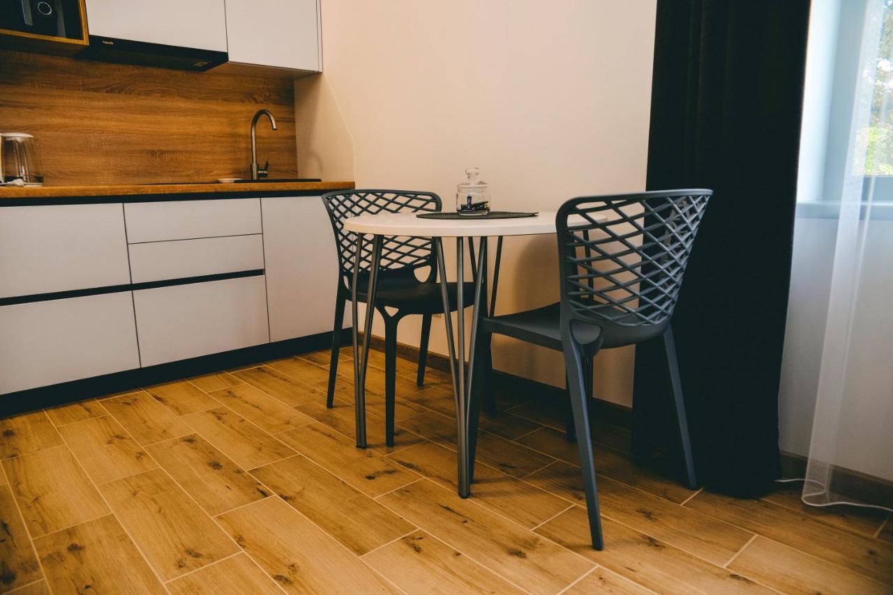 Four Rooms Apartments تشيركاسي المظهر الخارجي الصورة