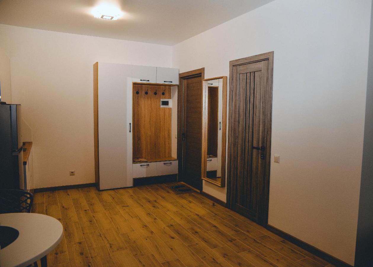Four Rooms Apartments تشيركاسي المظهر الخارجي الصورة