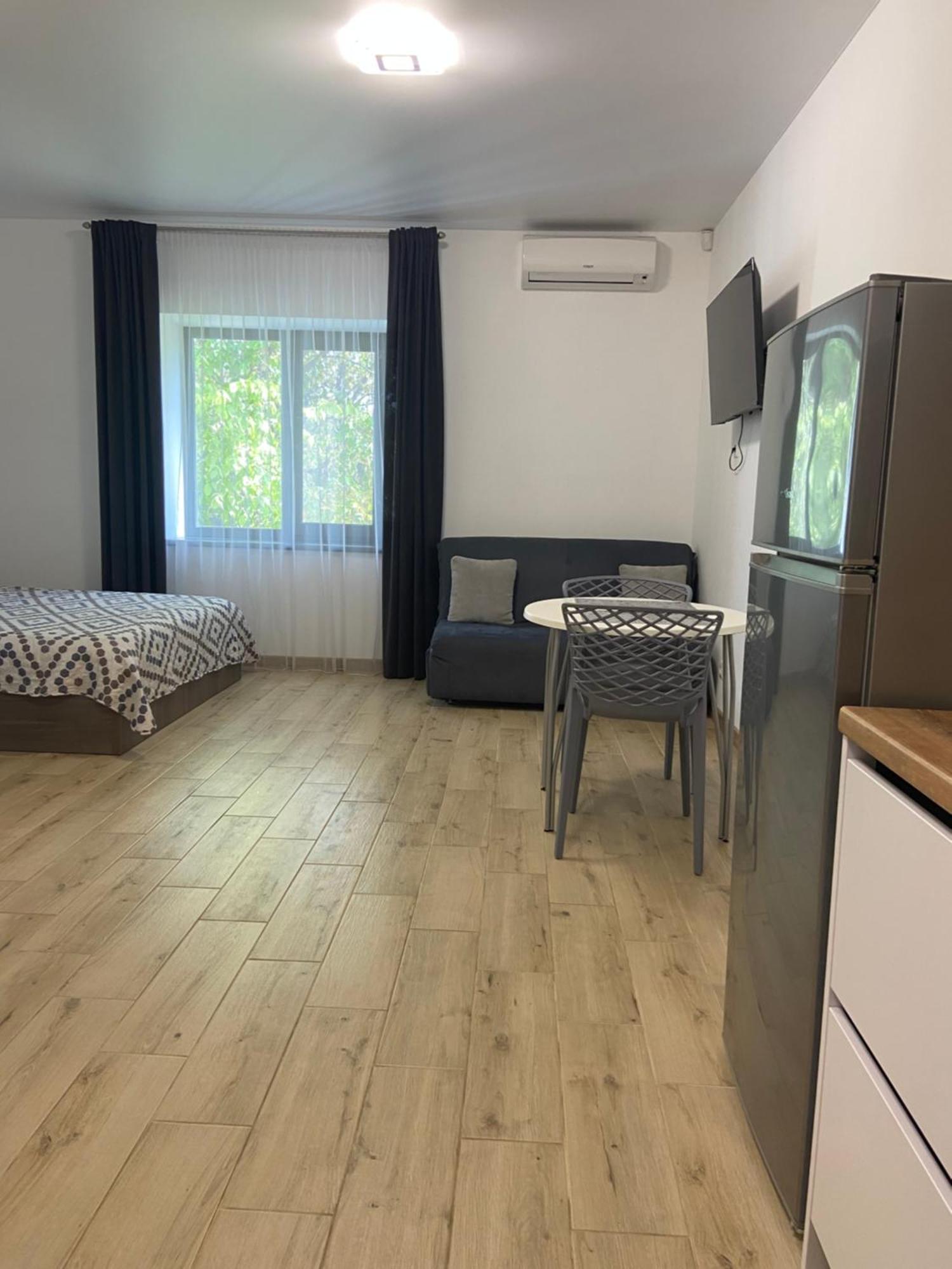Four Rooms Apartments تشيركاسي المظهر الخارجي الصورة